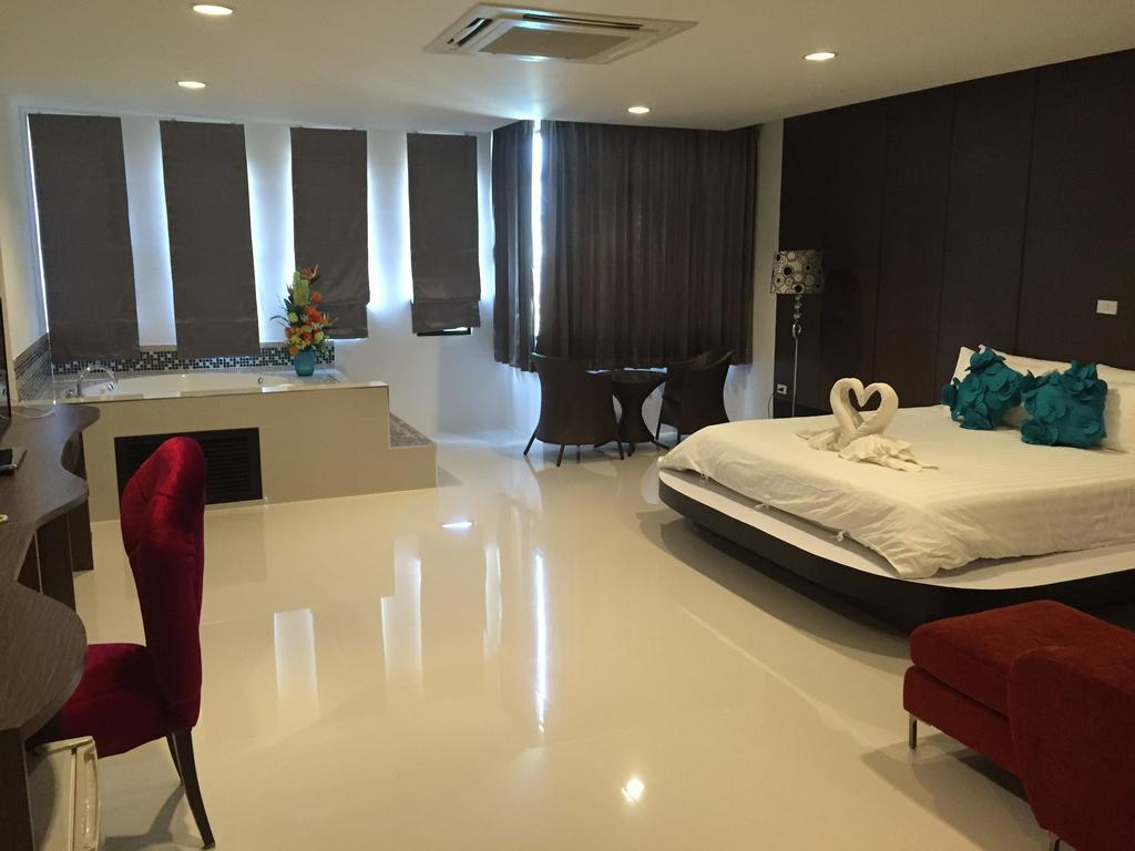 The Rich Hotel Ubonratchathani Ubon Ratchathani Oda fotoğraf