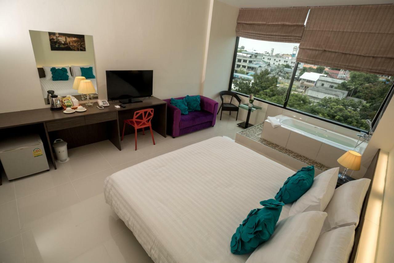 The Rich Hotel Ubonratchathani Ubon Ratchathani Dış mekan fotoğraf